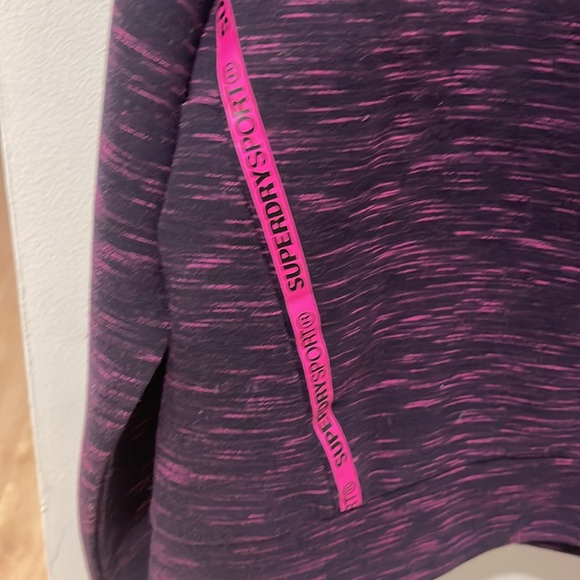 SuperDry sport top - Picture 3 of 6